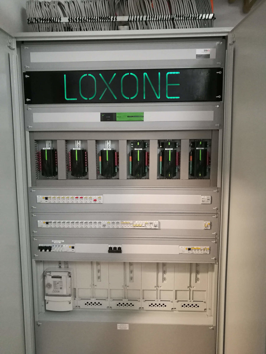 Schaltschrank der Firma Loxone